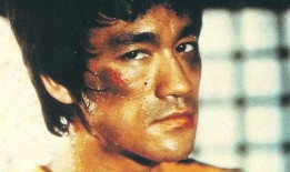 元华大爆料李小龙视频,李小龙生前罕见视频曝光，独家爆料令人震惊