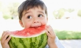 娱乐吃瓜君小千抖音,娱乐吃瓜君小千带你揭秘娱乐圈幕后故事