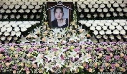 圣母 韩国在线观看,韩国在线观看，揭开神秘面纱的惊悚之旅