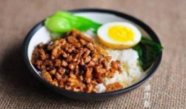 外卖卤肉饭爆料视频,视频爆料背后的美味真相