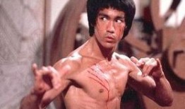 元华大爆料李小龙视频,李小龙生前罕见视频曝光，独家爆料令人震惊