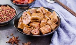 武汉鸭脖爆料事件视频曝光,食品安全问题引发公众关注