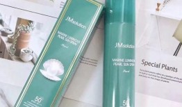 防晒喷雾女子爆料视频,揭秘防晒喷雾使用真相