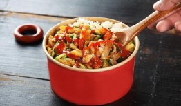 外卖卤肉饭爆料视频,视频爆料背后的美味真相