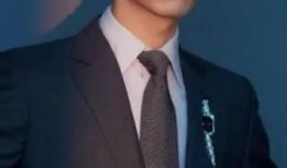 娱乐圈爆料君李现,娱乐圈爆料君的星光璀璨之路