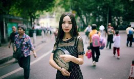 铃木学园时间在线观看,在线观看，探索校园生活的精彩瞬间